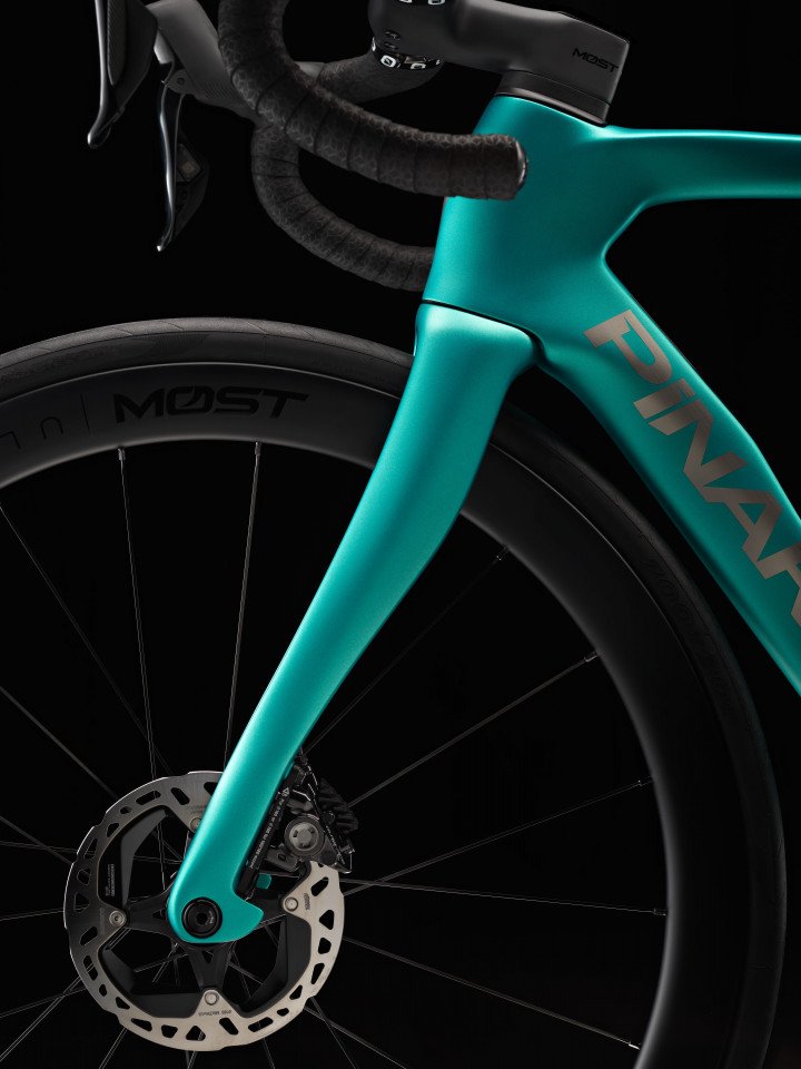 Pinarello F9 Dura Ace Di2 | Strictly Bicycles