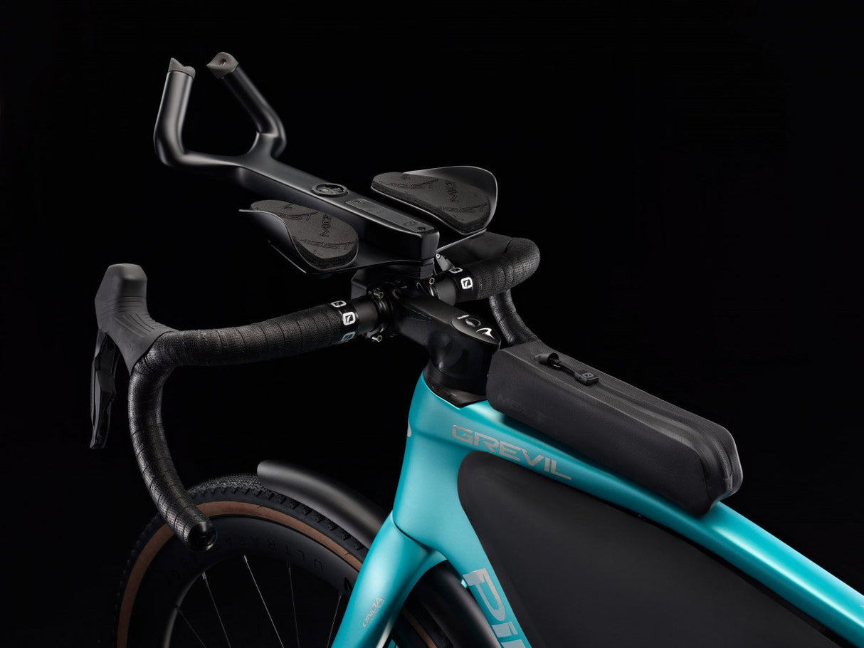 Pinarello Grevil F7 Shimano GRX 825 Di2 | Strictly Bicycles