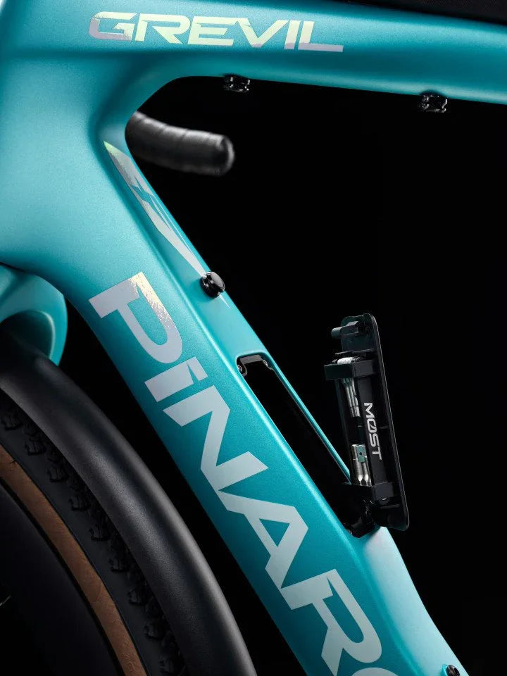 Pinarello Grevil F7 Shimano GRX 825 Di2 | Strictly Bicycles