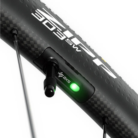 ZIPP 303 SW Tubeless Disc-brake | Strictly Bicycles