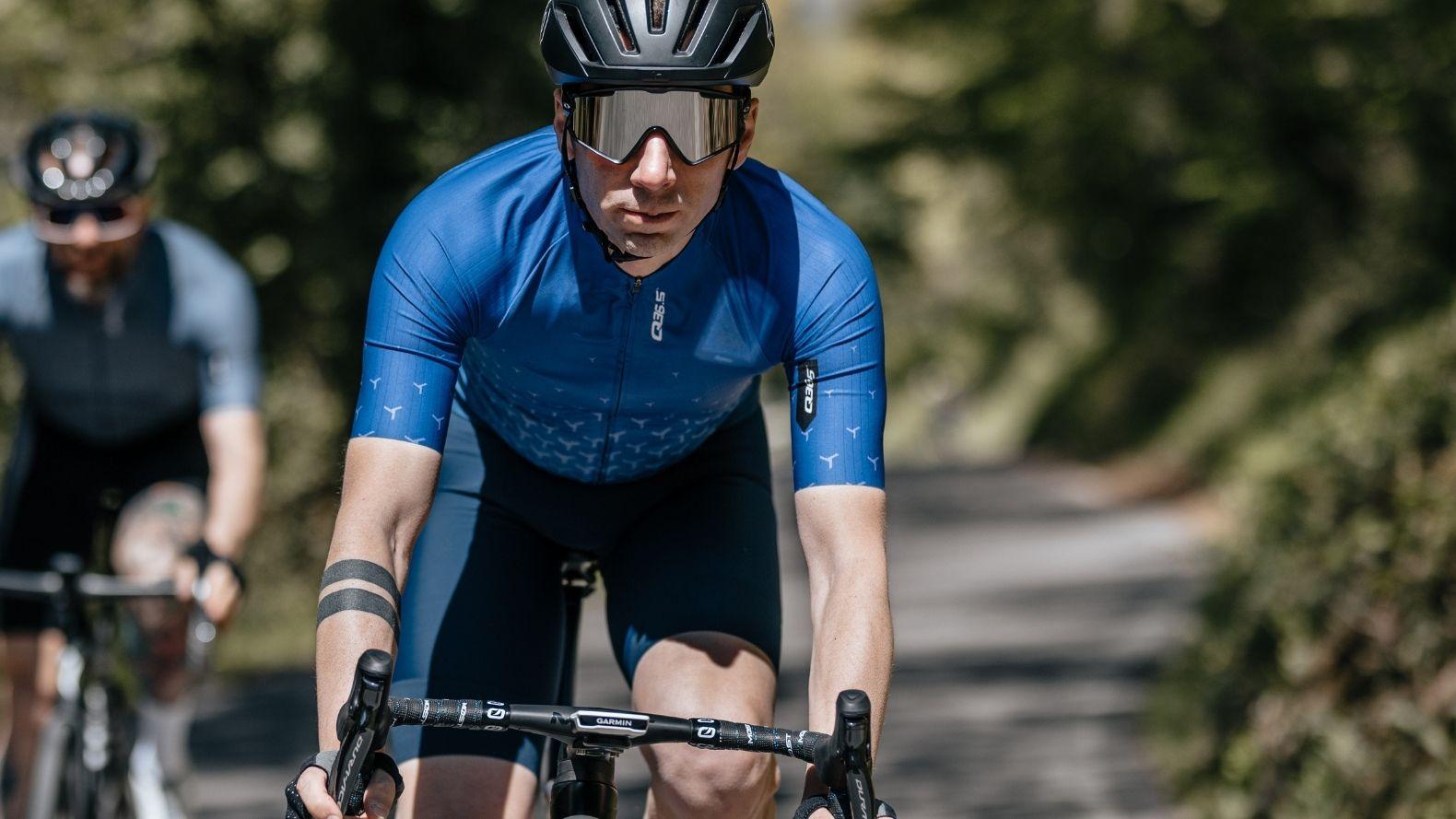 Q36.5 Men's Jerseys | Strictly Bicycles 