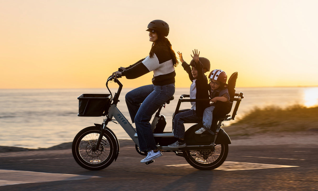 Radio Flyer Loop E-Bike | Strictly Bicycles