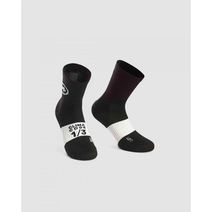 Assos of Switzerland Assosoires Summer Socks | Strictly Bicycles 