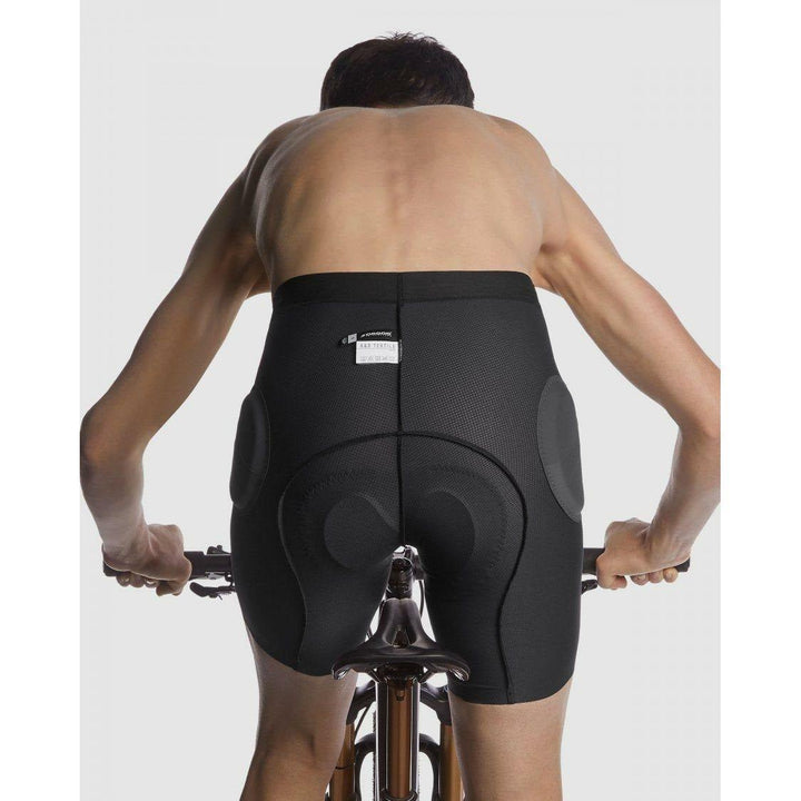 Assos of Switzerland Trail Liner Shorts | Strictly Bicycles 