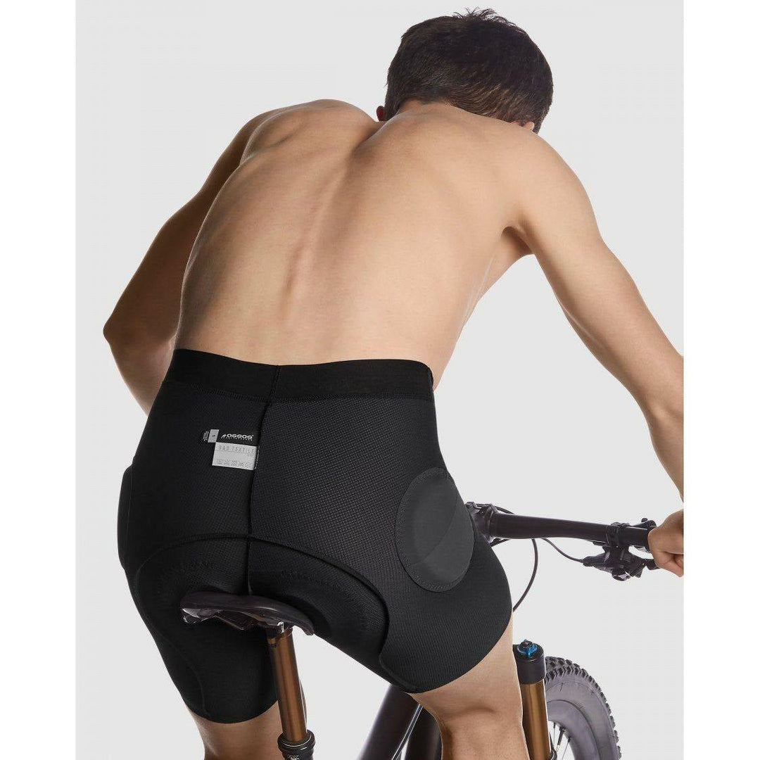 Assos of Switzerland Trail Liner Shorts | Strictly Bicycles 