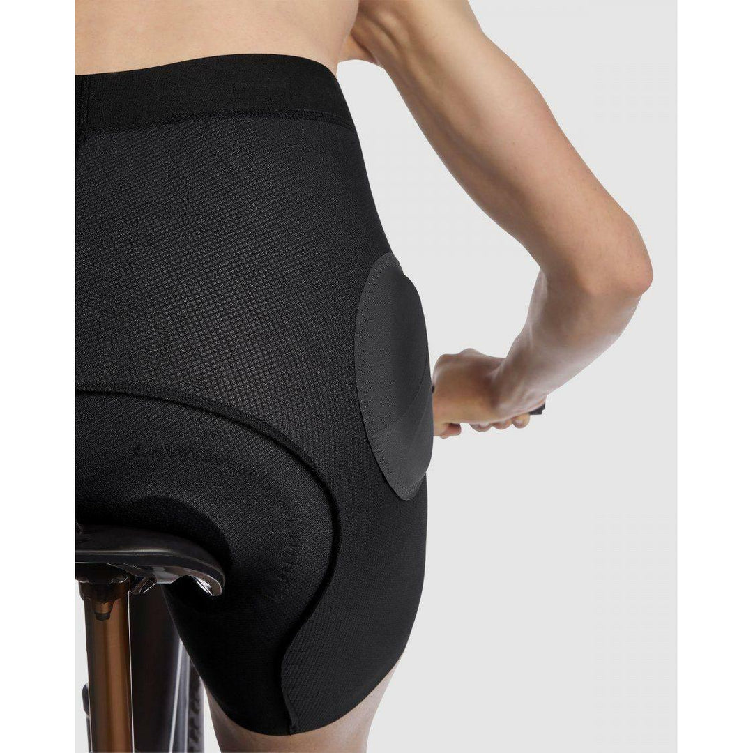 Assos of Switzerland Trail Liner Shorts | Strictly Bicycles 