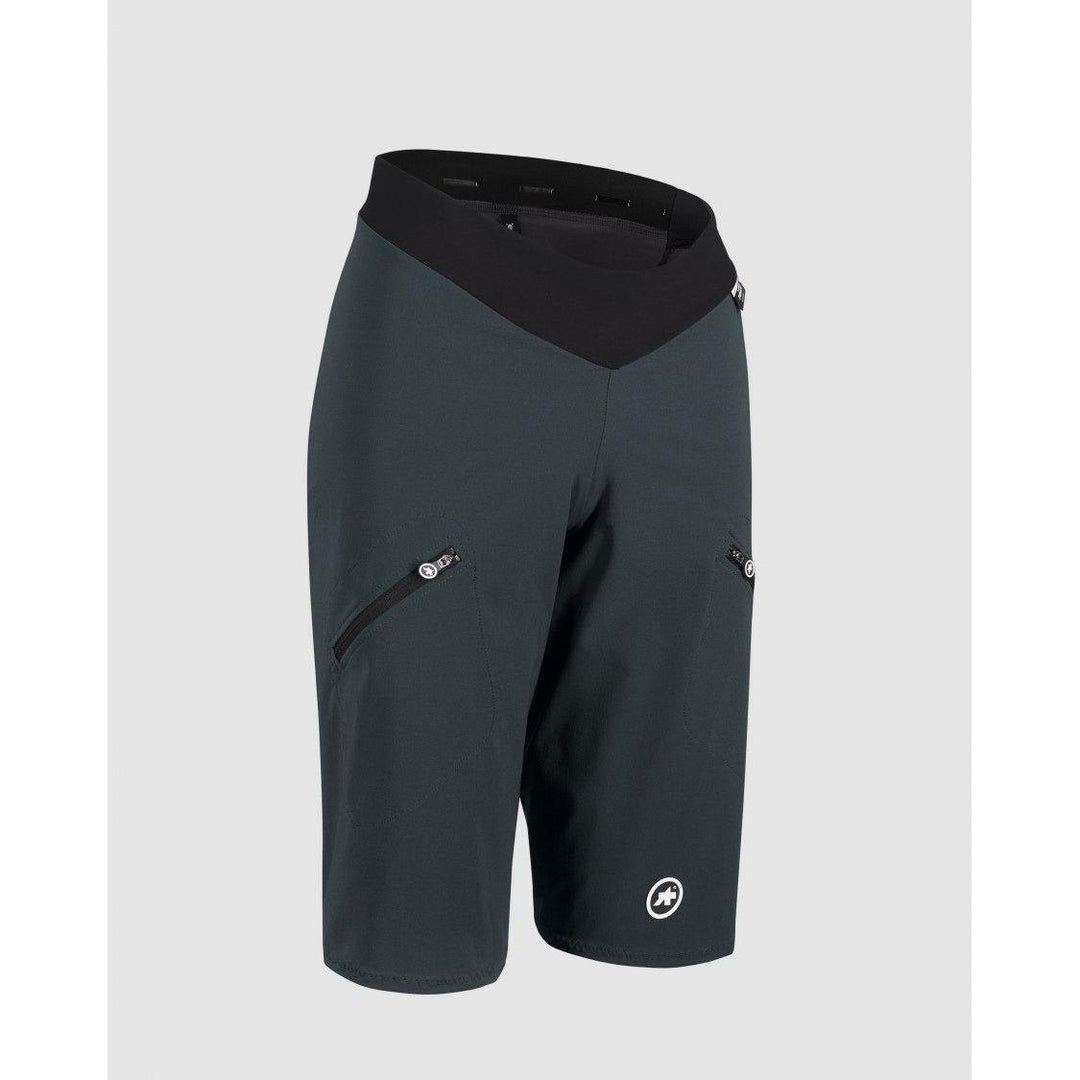 Assos of Switzerland Trail Women's Cargo Shorts | Strictly Bicycles 