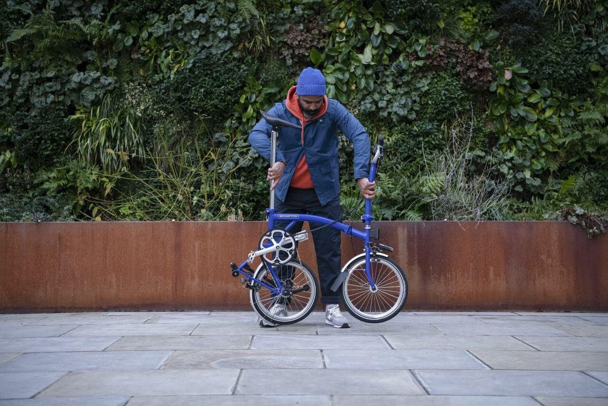 C Line Explore with Battery Lighting - Silver - Strictly Bicycles