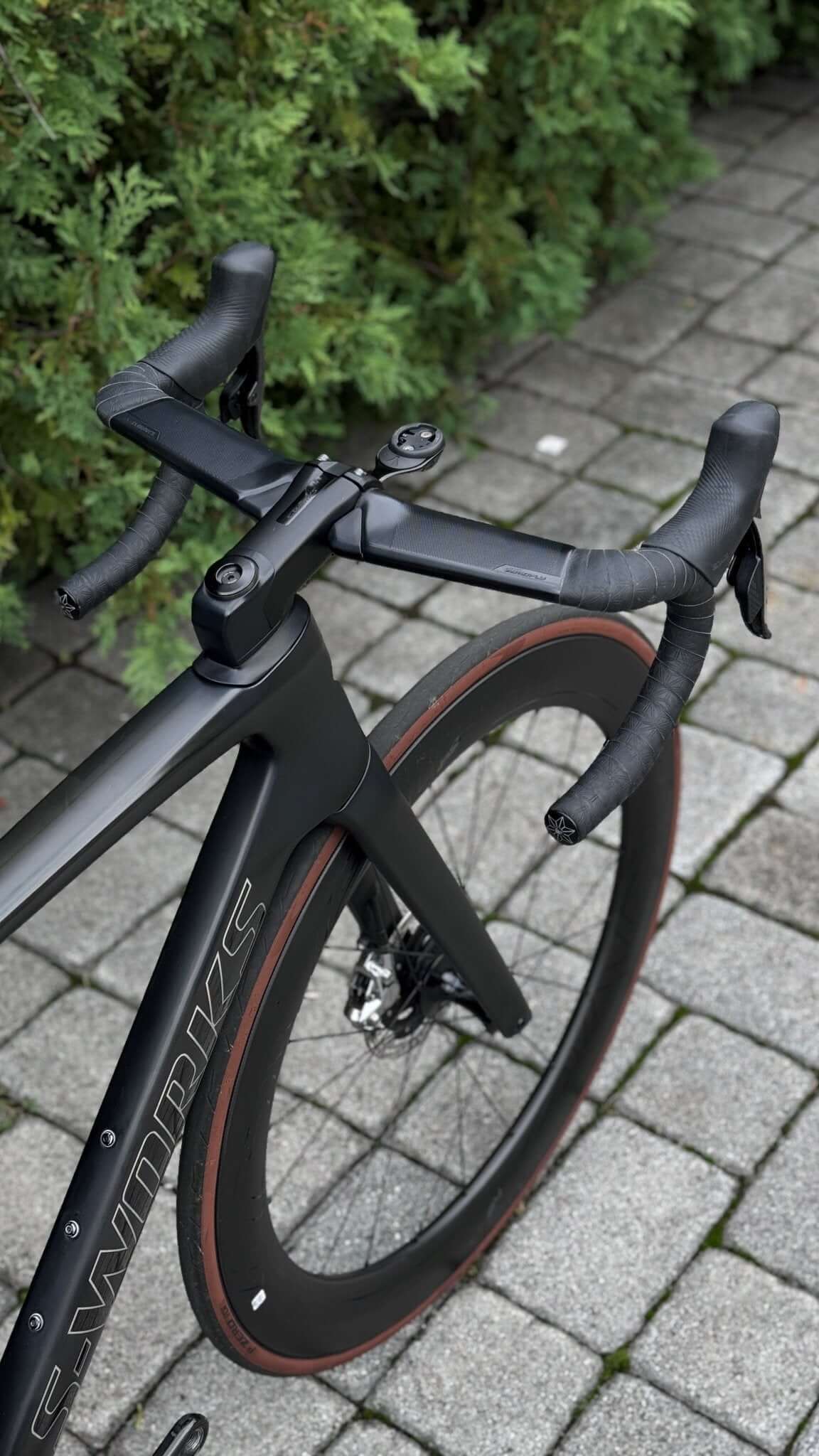 S-Works Venge Disc - SRAM Red eTap AXS (Pre-Owned) - Strictly Bicycles