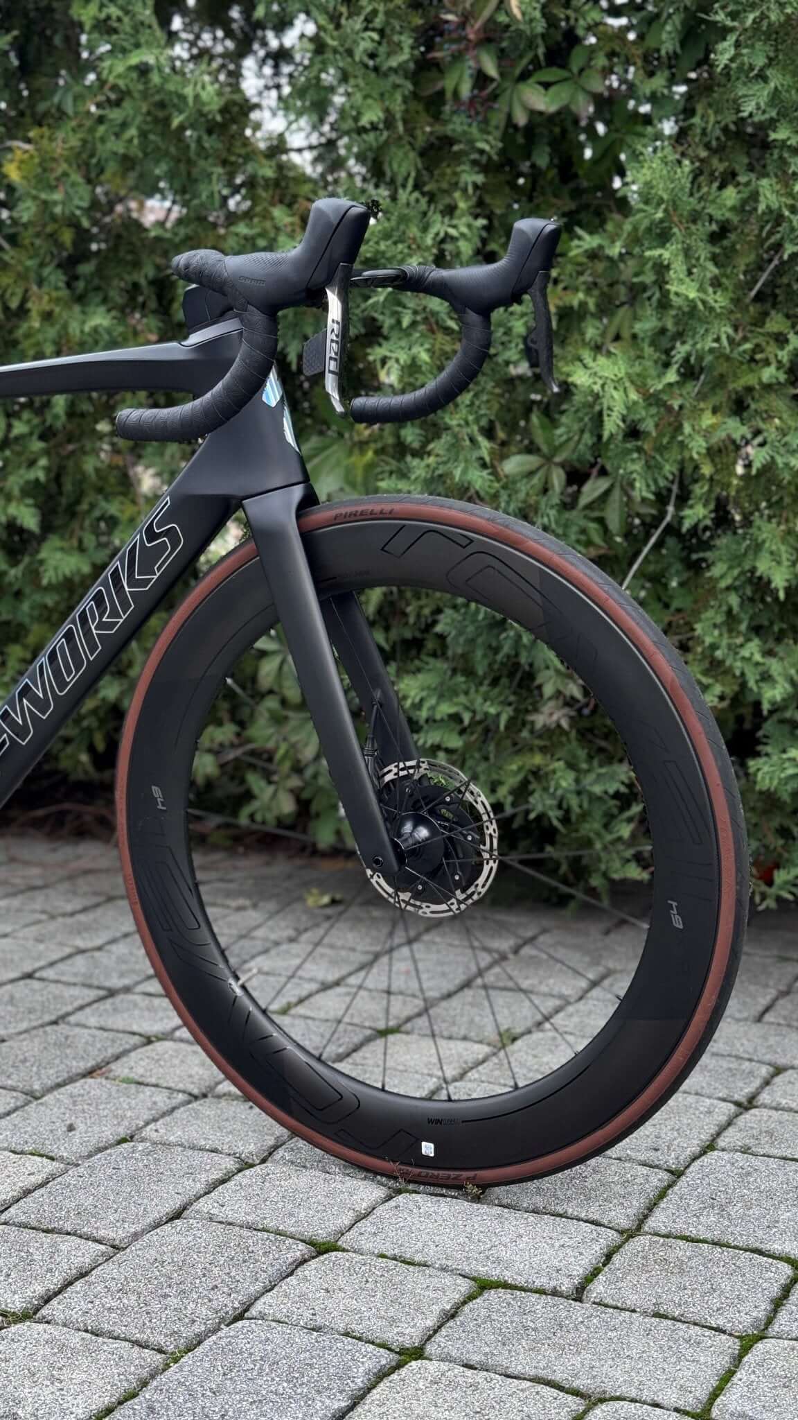 S-Works Venge Disc - SRAM Red eTap AXS (Pre-Owned) - Strictly Bicycles